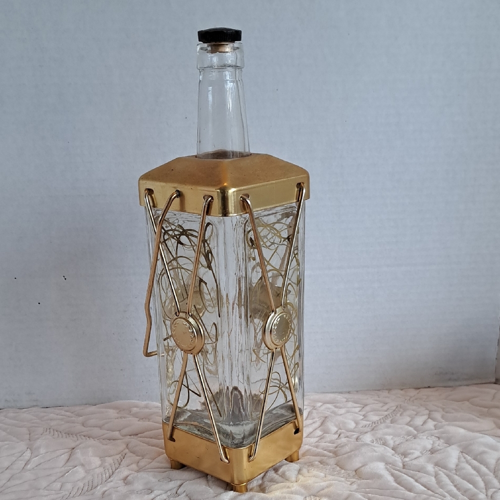 Vintage 50's or 60's Musical Decanter By Swiss Harmony